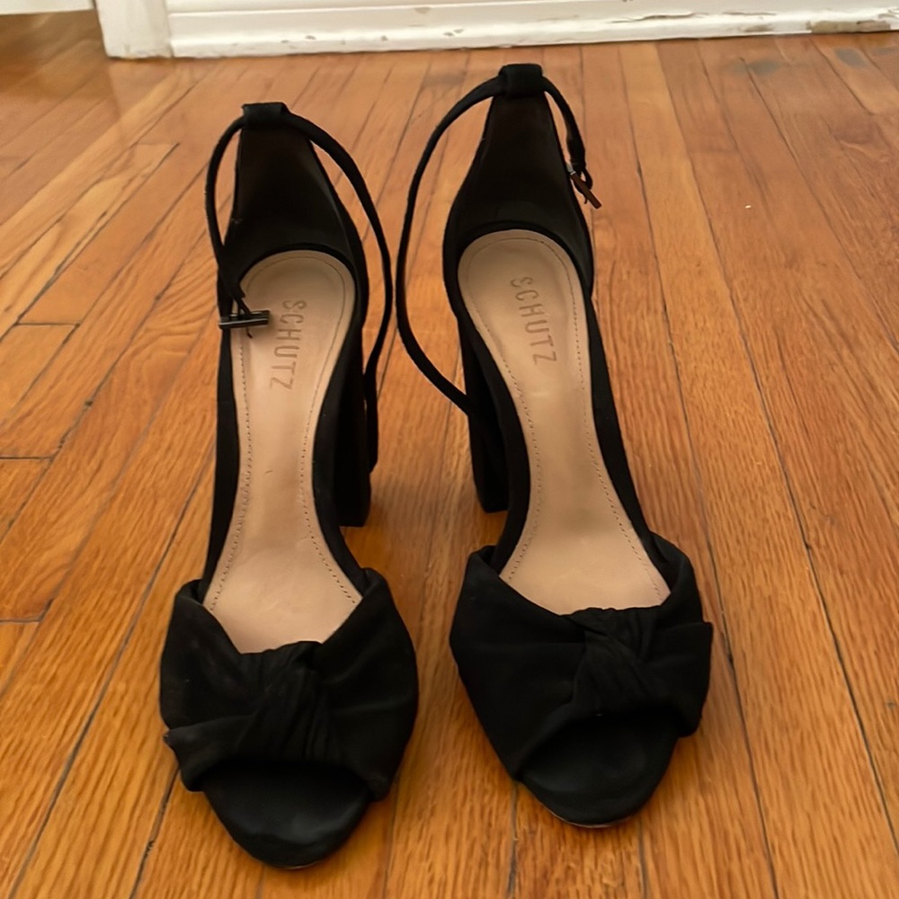 Schutz ankle strap heels size 8.5